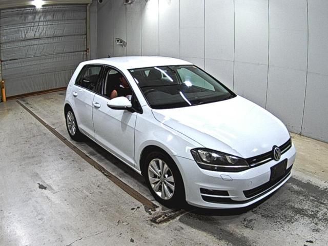 2014 Volkswagen ゴルフ TSIコンフォートラインブルーモーションテクノロジー Japan auction vehicle
