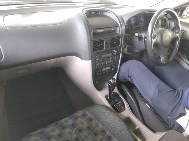 1999 Toyota Caldina GT-T 4WD auction photo 3