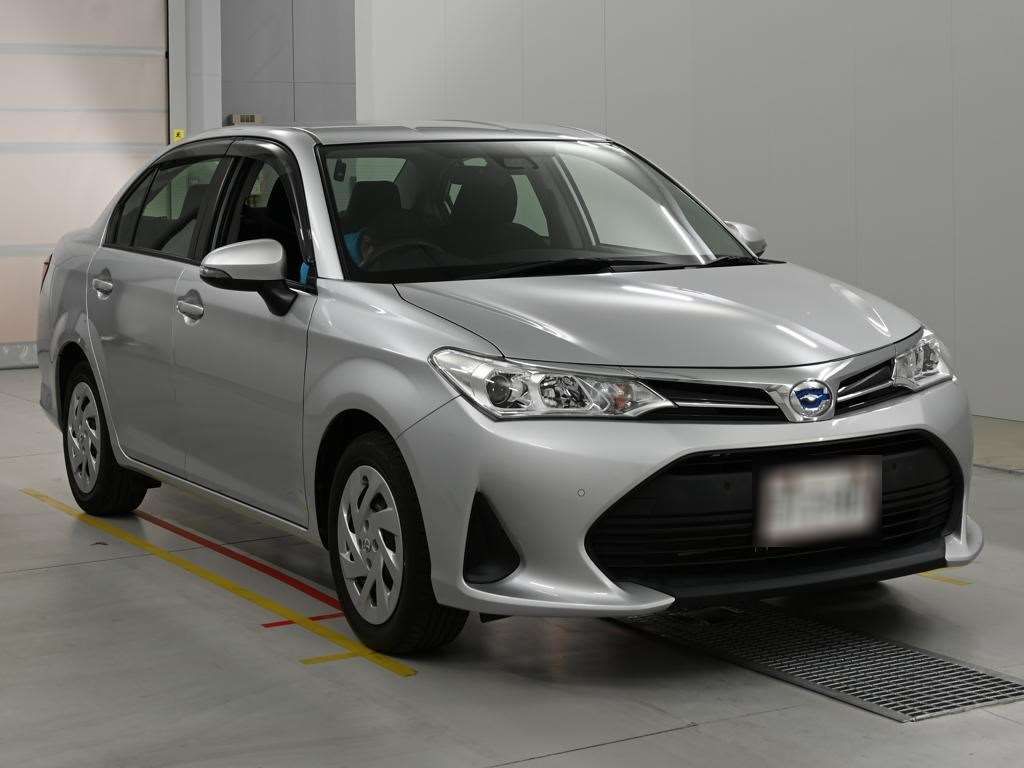 2021 Toyota Corolla Axio ハイブリッド EX auction photo 5