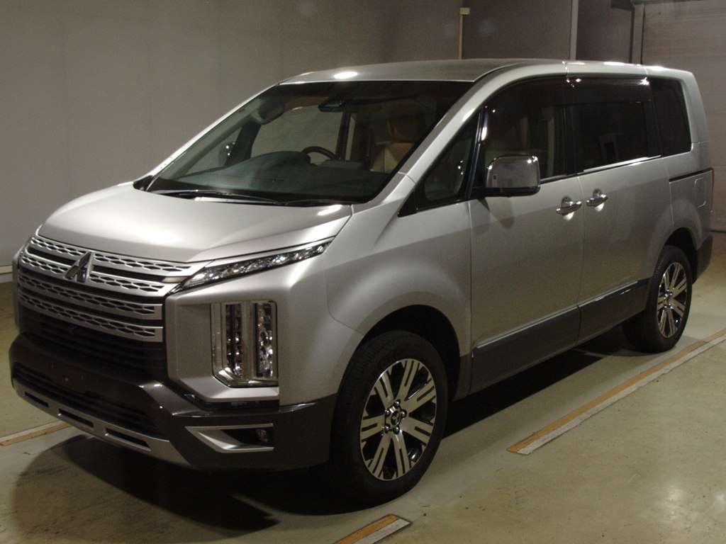 2019 Mitsubishi デリカD5 P 4WD Japan auction vehicle