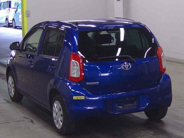 2015 Toyota Passo 1.0XLパッケ・キリリ auction photo 2