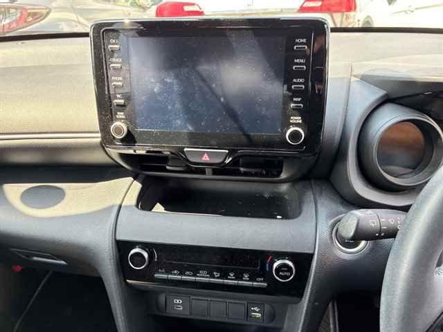 2023 Toyota Yaris Cross G auction photo 6