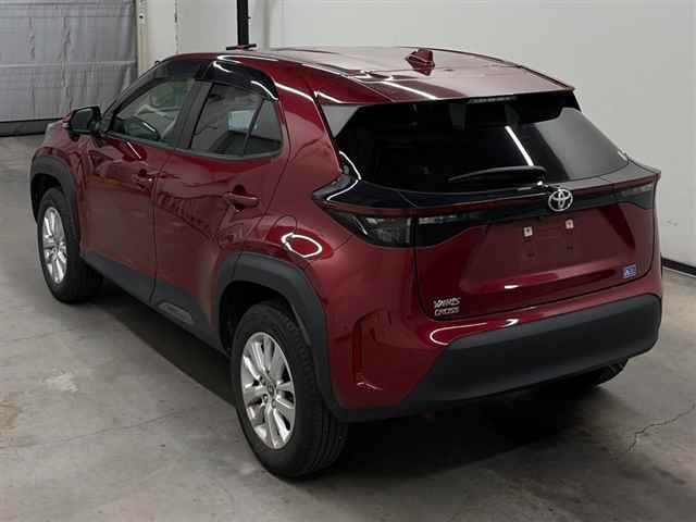 2023 Toyota Yaris Cross G auction photo 2