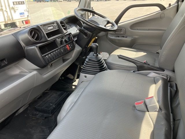 2018 Hino Dutro ダンプ フカダンプ auction photo 5