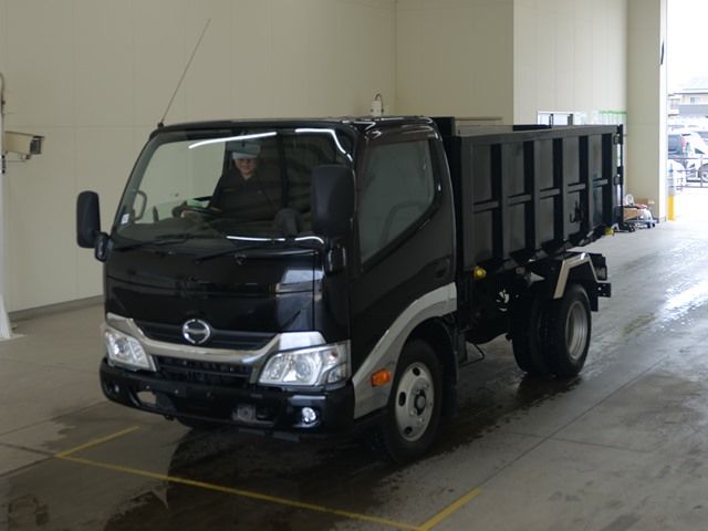 2018 Hino Dutro ダンプ フカダンプ Japan auction vehicle