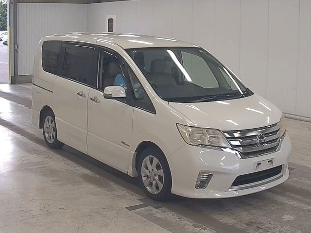 2012 Nissan Serena ハイウェイスタG S-HV Japan auction vehicle