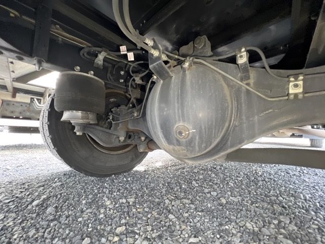 2017 Hino Ranger Aluminum van auction photo 10