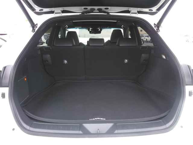2023 Toyota Harrier ハイブリッドZ auction photo 10