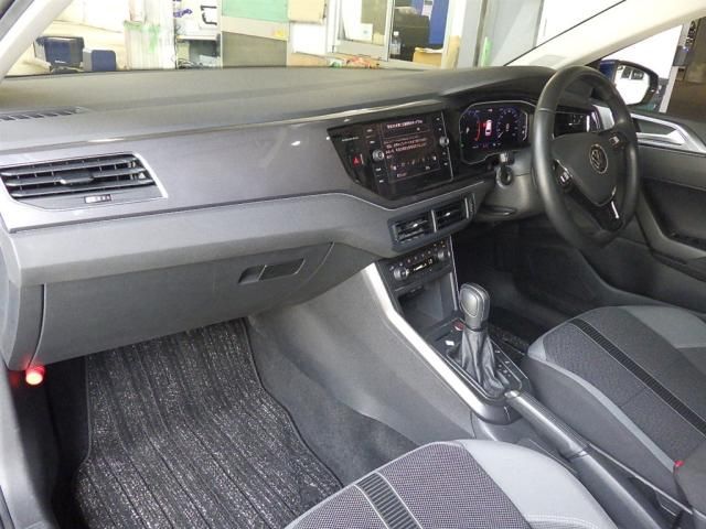 2021 Volkswagen VW ポロ TSI Rライン auction photo 2