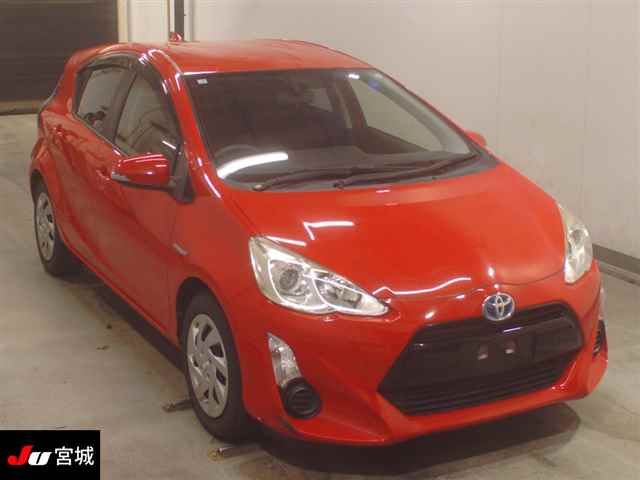 2015 Toyota Aqua S Japan auction vehicle
