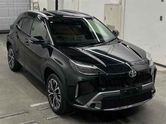 Japan Auction Vehicles 10 2023 Toyota Yaris Cross Zアドベンチャー auction photo