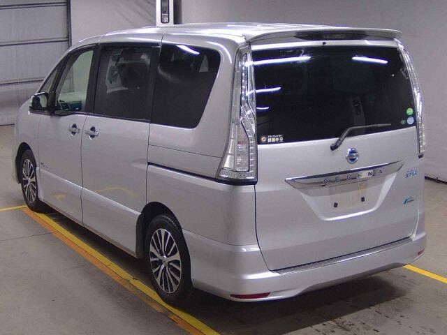 2015 Nissan Serena HS VセレセフティSHV auction photo 2