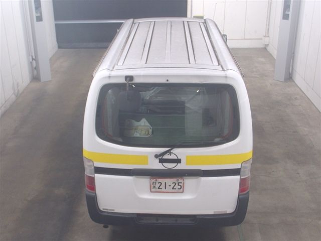 2009 Isuzu コモ バン auction photo 6
