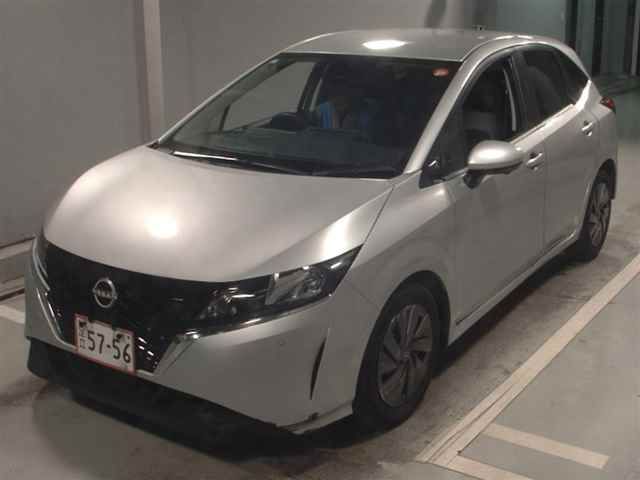 2022 Nissan Note eーパワーS auction photo 4