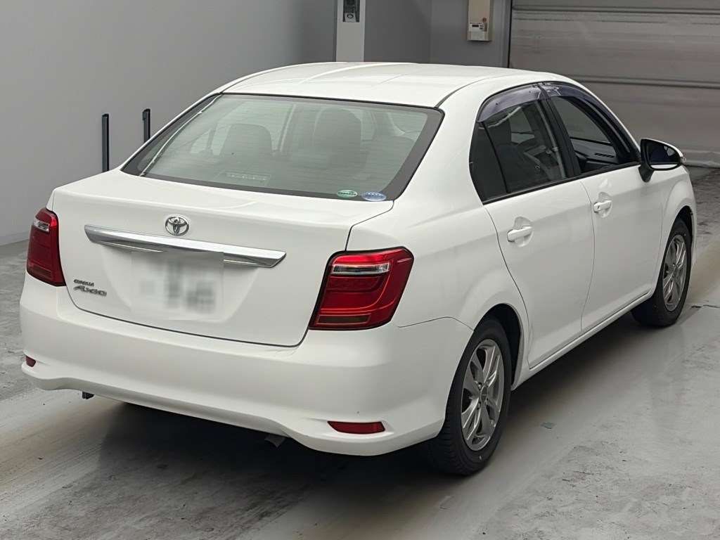 2020 Toyota Corolla Axio EX auction photo 2