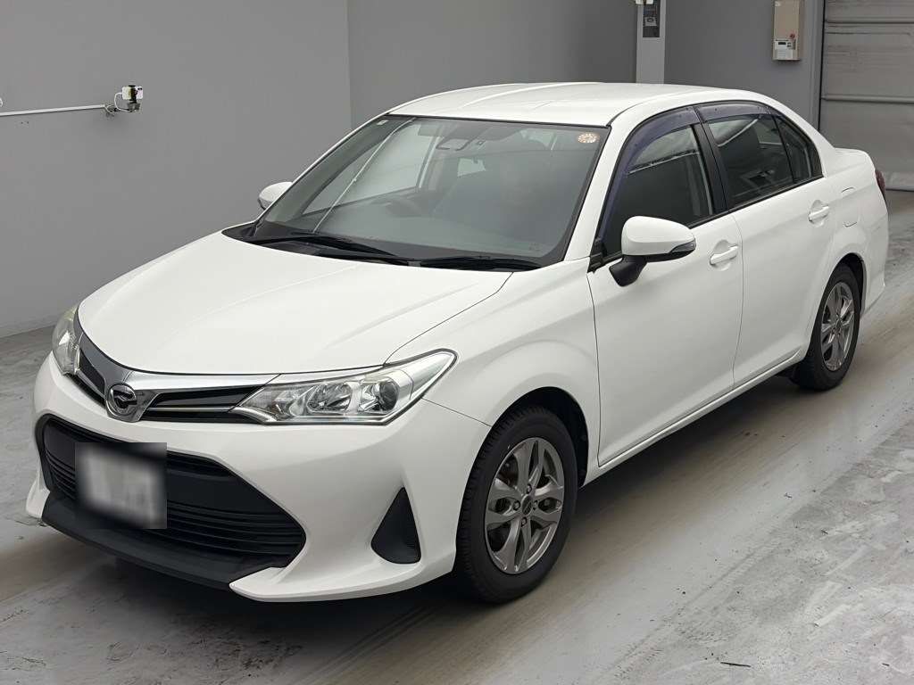 2020 Toyota Corolla Axio EX Japan auction vehicle