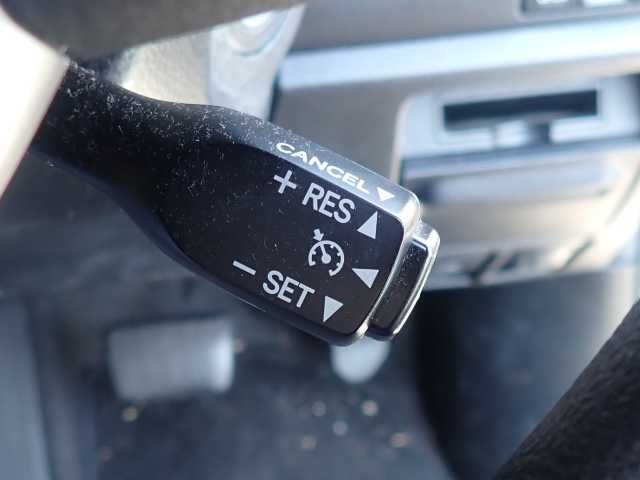 2019 Toyota Noah X auction photo 11