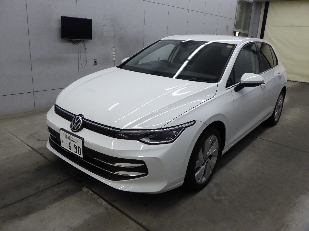 2025 Volkswagen ゴルフ 5HB eTSI Style auction photo 4