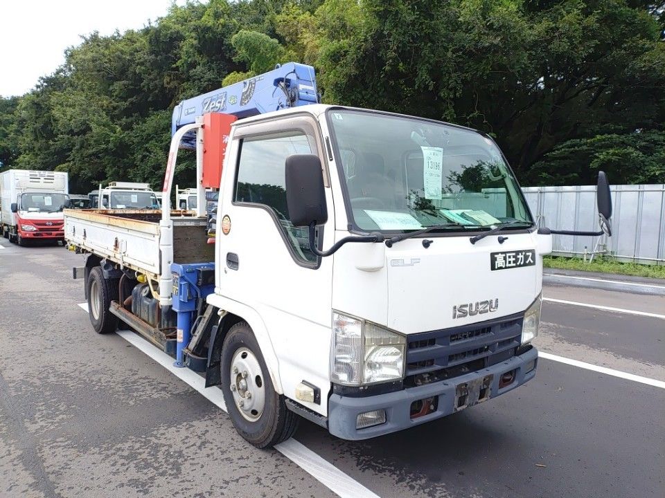 2010 Isuzu Elf auction photo 4
