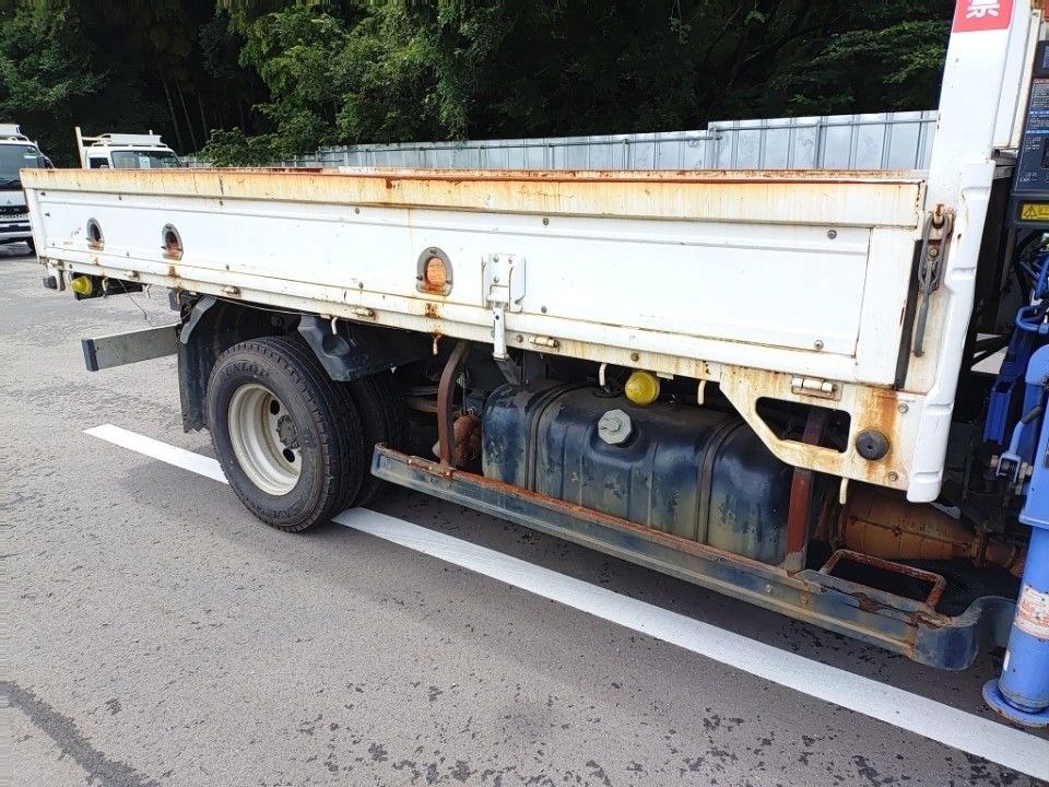 2010 Isuzu Elf auction photo 24