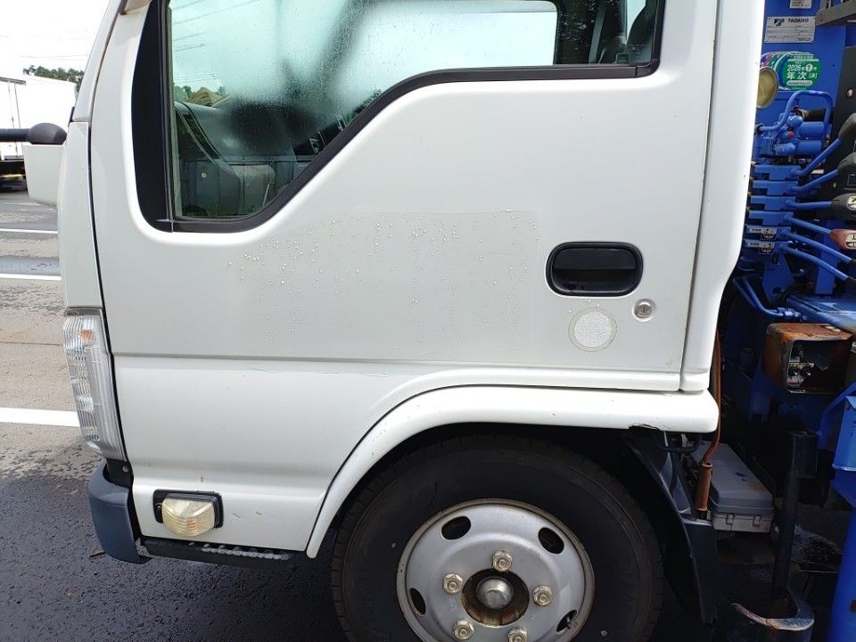 2010 Isuzu Elf auction photo 17