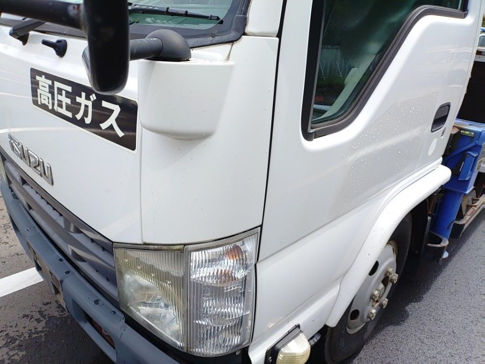 2010 Isuzu Elf auction photo 18