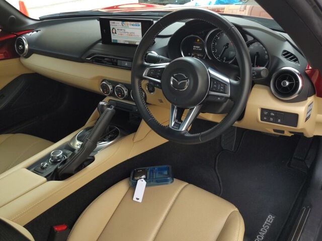 2024 Mazda Roadster S Leather Package V Selection auction photo 3