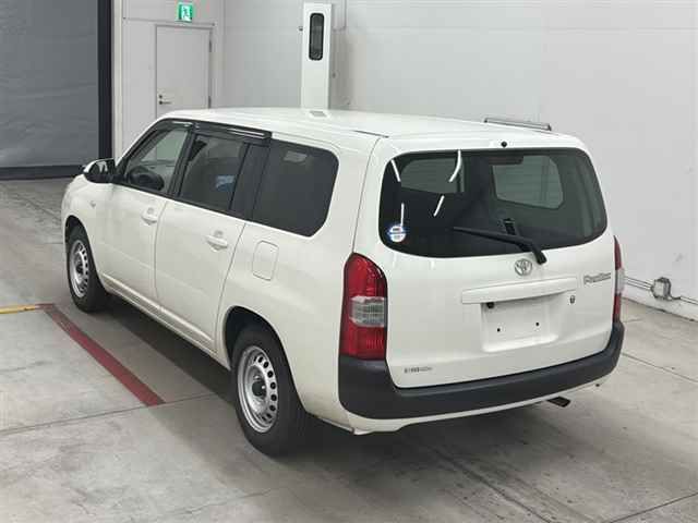 2021 Toyota Probox GL auction photo 2