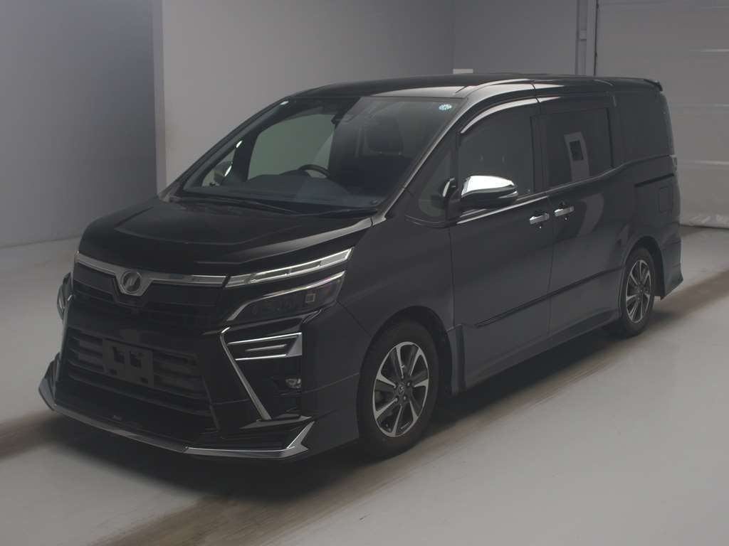 2018 Toyota Voxy ZS キラメキ Japan auction vehicle