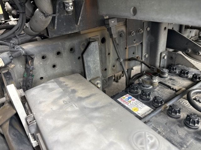 2009 Isuzu Elf Reizo Reito auction photo 12