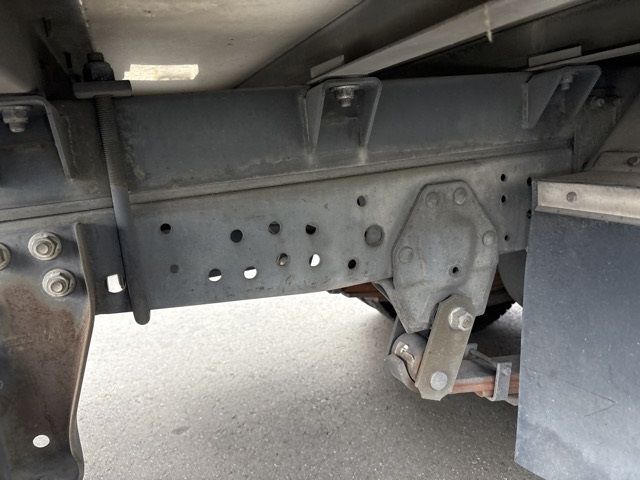 2009 Isuzu Elf Reizo Reito auction photo 16