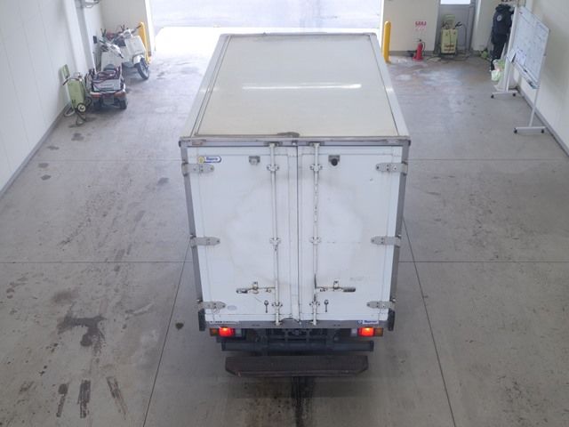 2009 Isuzu Elf Reizo Reito auction photo 3