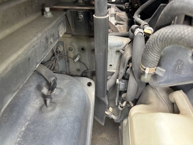 2009 Isuzu Elf Reizo Reito auction photo 17