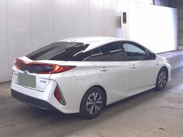 2022 Toyota Prius PHEV A auction photo 5