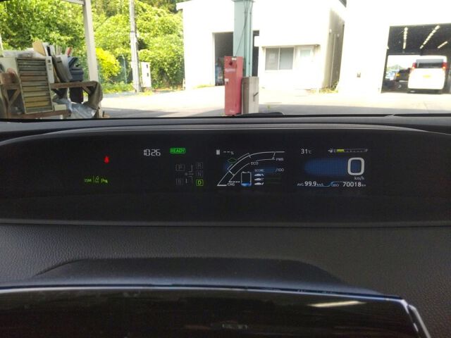 2022 Toyota Prius PHEV A auction photo 6