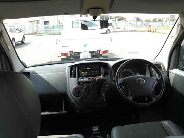 2011 Toyota LiteAce Van 4WD GL auction photo 8