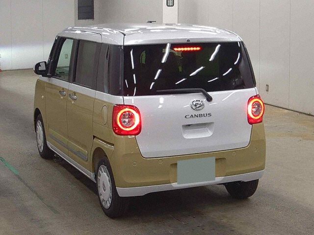 2025 Daihatsu Move Canbus Stripes G auction photo 2