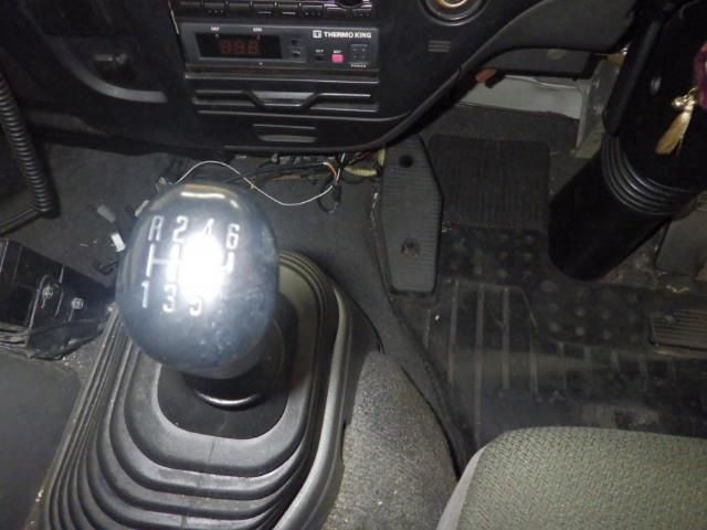 2007 Isuzu Forward 冷蔵・冷凍車 auction photo 8