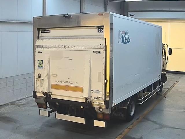 2007 Isuzu Forward 冷蔵・冷凍車 auction photo 2