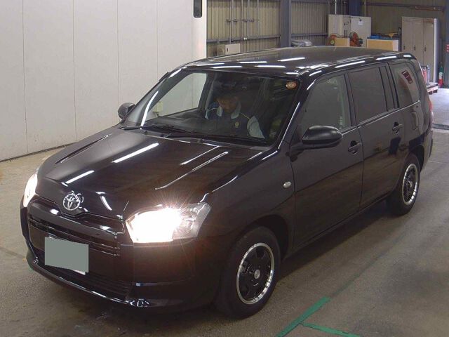 2024 Toyota Probox Hybrid GX auction photo 4