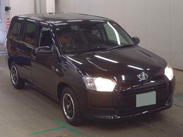 2024 Toyota Probox Hybrid GX Japan auction vehicle