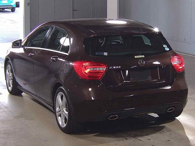 2015 Mercedes-Benz A-Class A180 auction photo 2