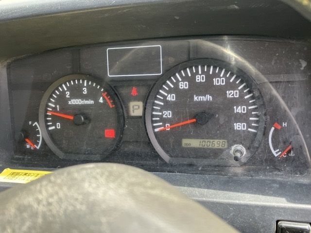 2013 Isuzu Elf dump auction photo 7