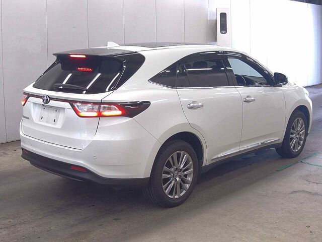 2019 Toyota Harrier premium auction photo 5