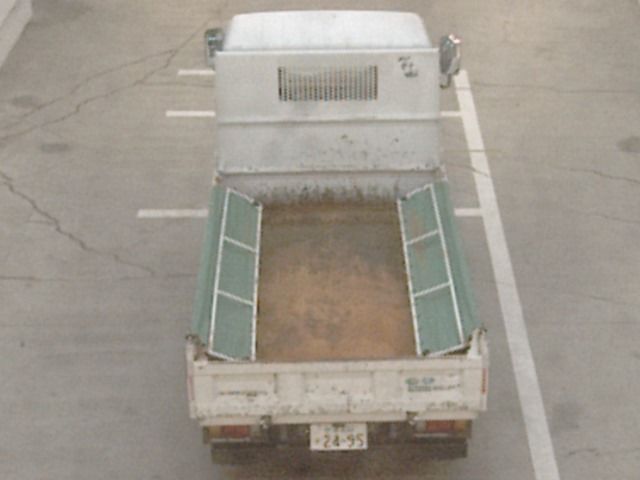 2021 Isuzu Elf dump auction photo 3