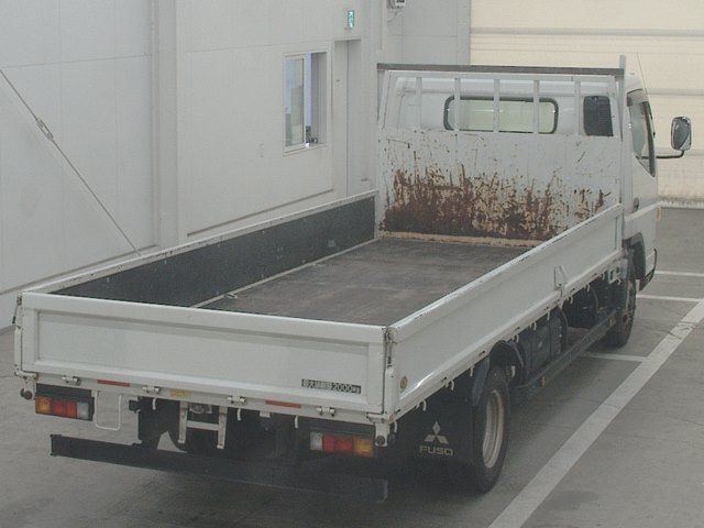 2018 Mitsubishi Fuso Canter Flatbed auction photo 2