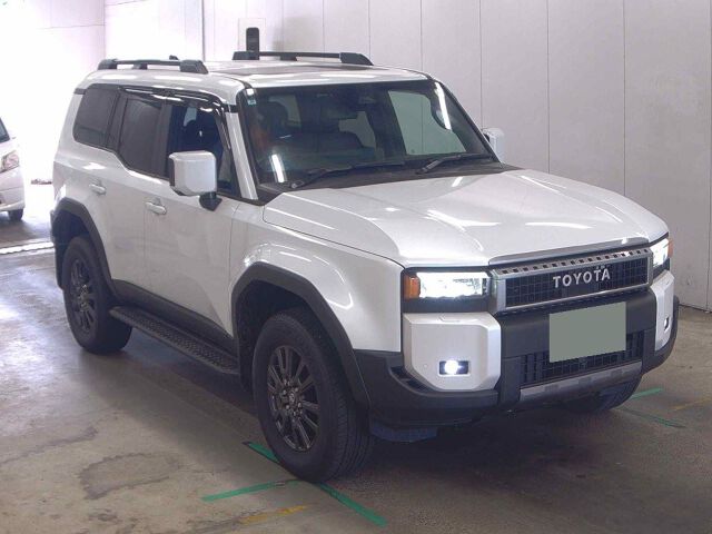 2025 Toyota Land Cruiser 250 VX 4WD Japan auction vehicle