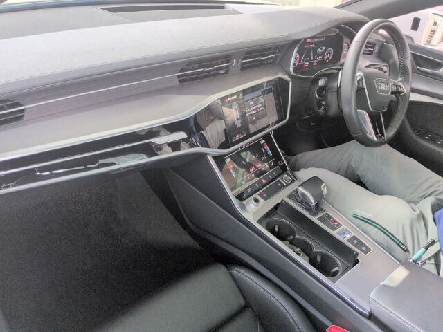 2020 Audi A7スポーツバック 40TDIクワトロSライP 4WD auction photo 3