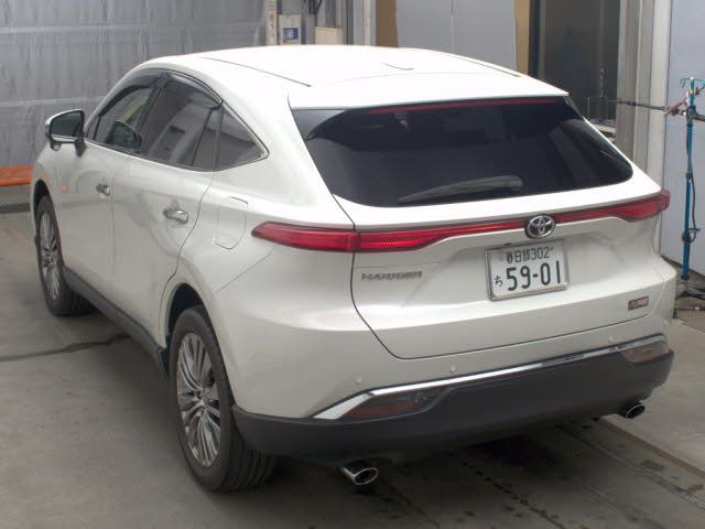 2022 Toyota Harrier Zレザーパッケージ auction photo 2