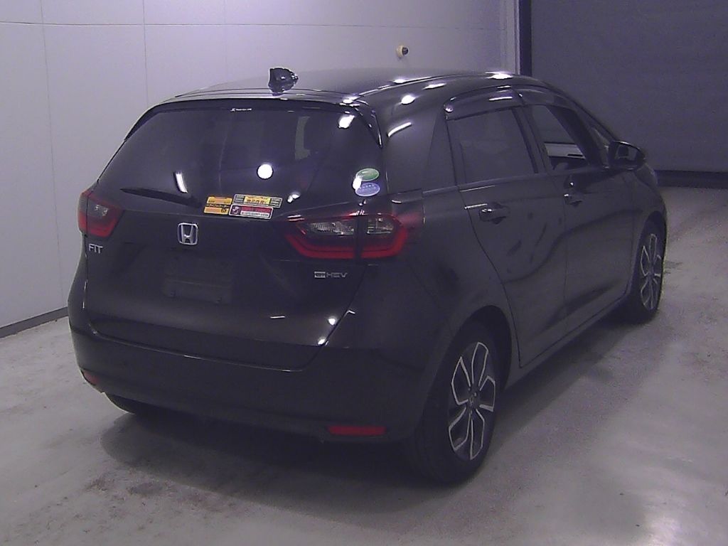 2020 Honda Fit e:HEVホーム auction photo 2